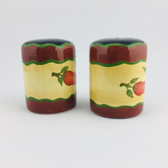 THE MAIN INGREDIENTS Southwestern Chili Peppers Stoneware Salt Pepper Shaker Set - Picture 4 of 9